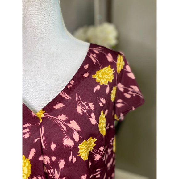 ModCloth Genuine Self Purple Short Sleeve Floral Blouse Women's Size Medium - Picture 4 of 8